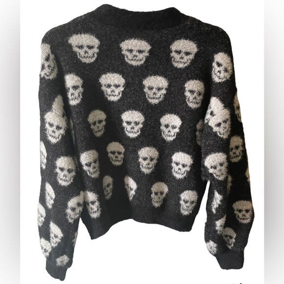 HP 💖 Super Soft Cropped Skull Cardigan - Picture 9 of 12